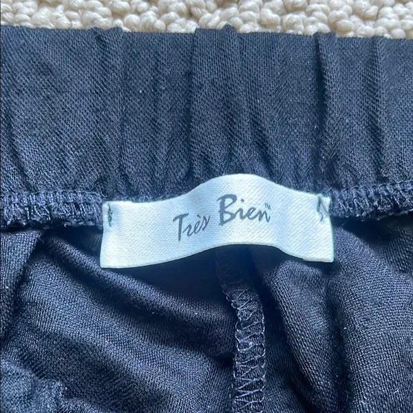 Tres Bien Women’s Black Casual Pants - Image 2
