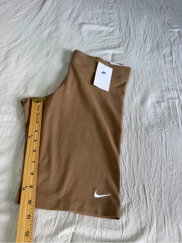 Nike Women's Tan Bike Shorts with White Swoosh - Image 7