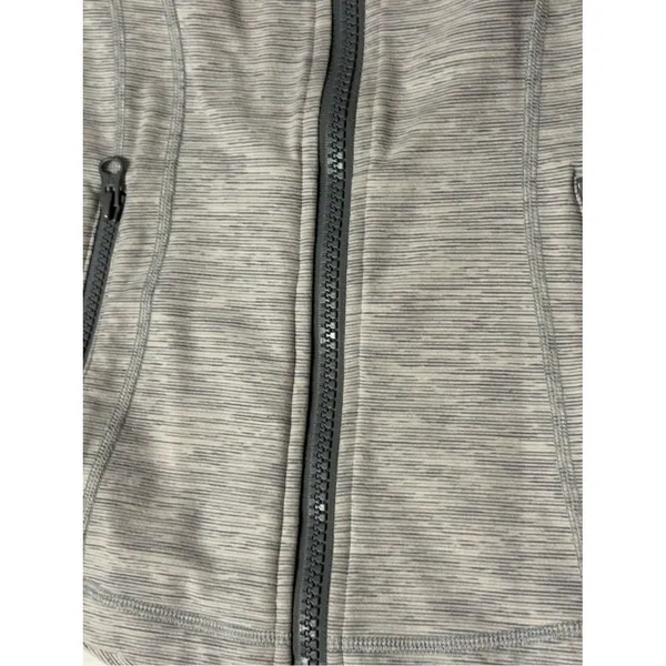 EUC lululemon 8 define jacket white gray space dye women’s - Image 5