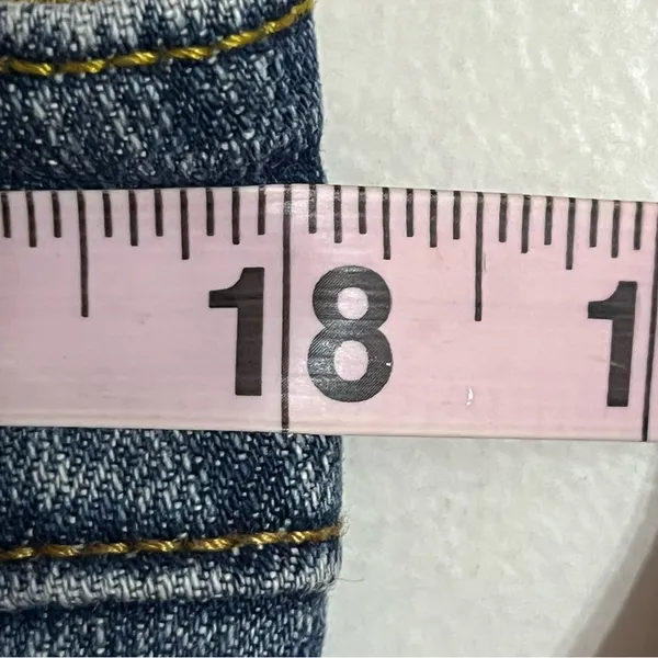 Levis 518 Juniors Size 13 Blue Super Low Stretch Bootcut Jeans Medium Wash‎ - Image 3