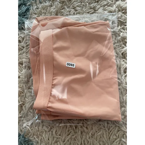 Free People Movement Peach Orange Bike Shorts Size‎ Large NWT - Image 6