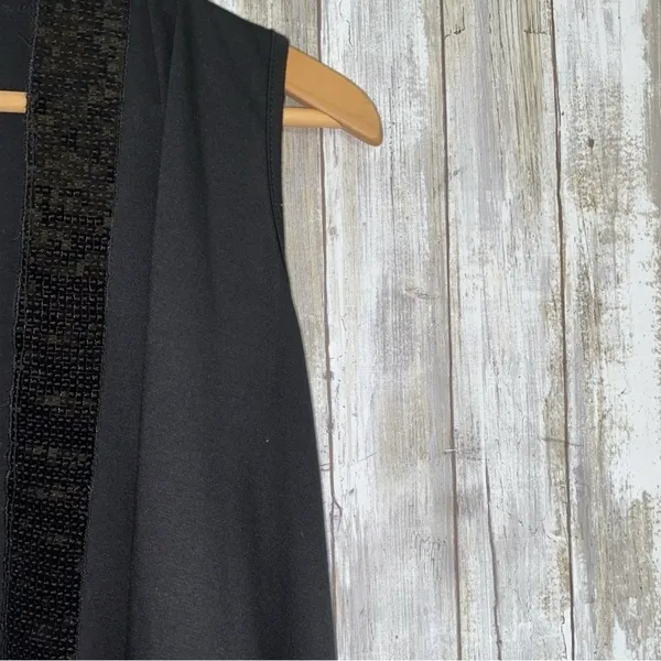 Daytrip Black Sequin Sleeveless Shawl Jacket •Medium - Image 3