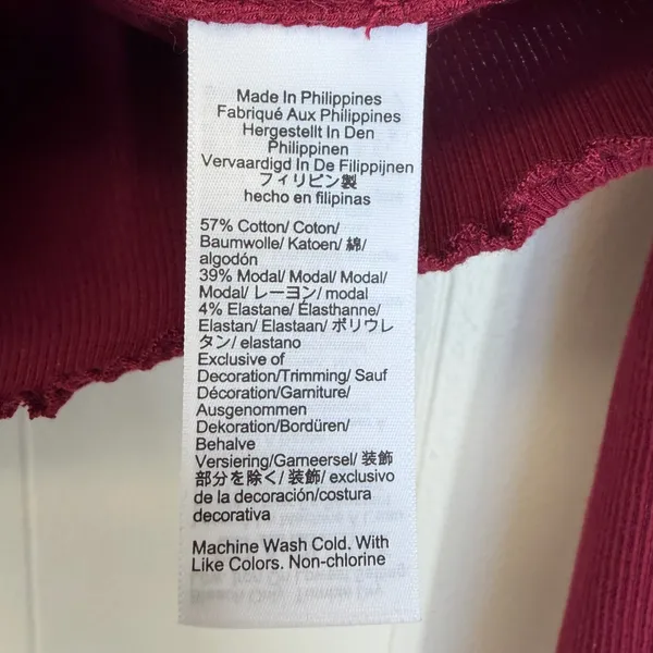 NWT J. CREW Perfect Rib Cardigan Burgundy Size Medium - Image 5