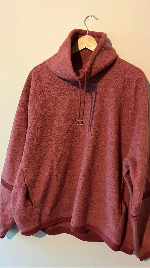 Nike Women’s Sherpa Fleece Mock Neck Sweatshirt Maroon Red Pullover Size XL - Image 2