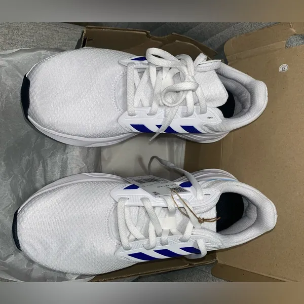 Adidas Galaxy 6 M White and Blue Athletic Sneakers - Image 12