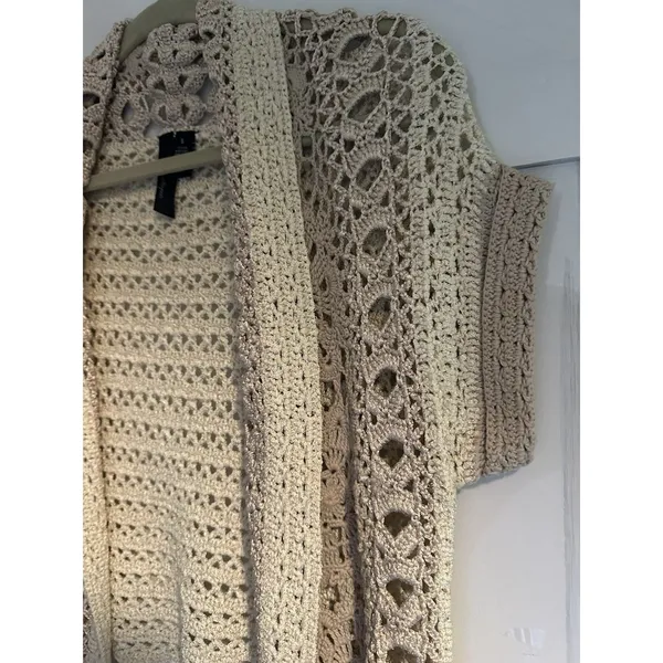 Women’s Boutique Crochet Cream High Low Shawl Duster Fringe Sz S - Image 3
