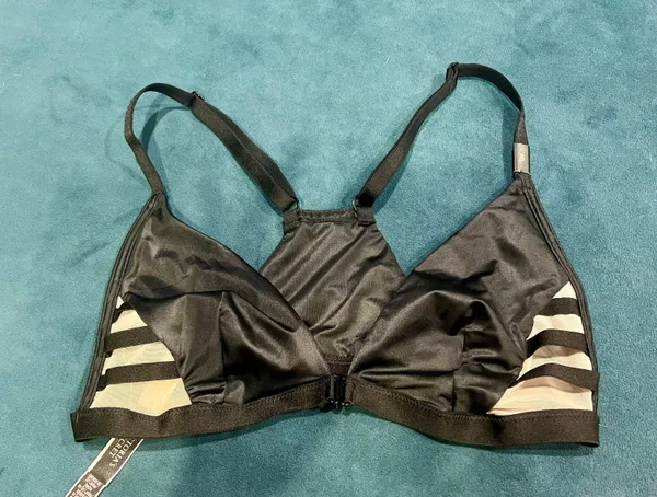 New Victorias Secret Bralette Front Close Bra Sizes Small S/P XS Black NWT - Image 4