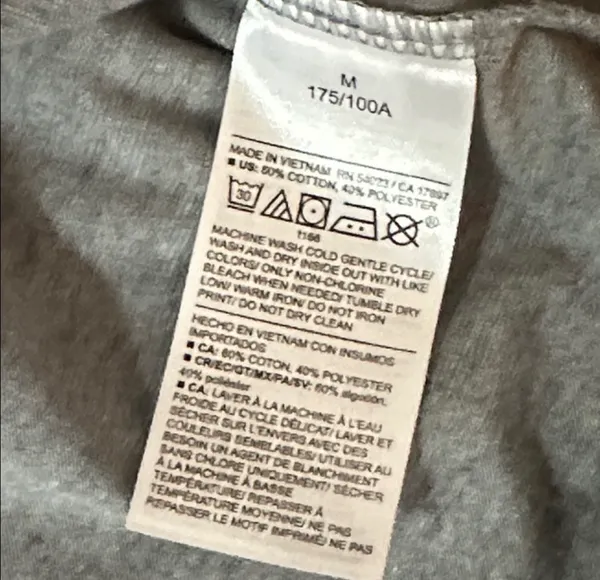 Old Navy x Disney Collab Gray Cartoon Graphic Tee Sz M - Image 9