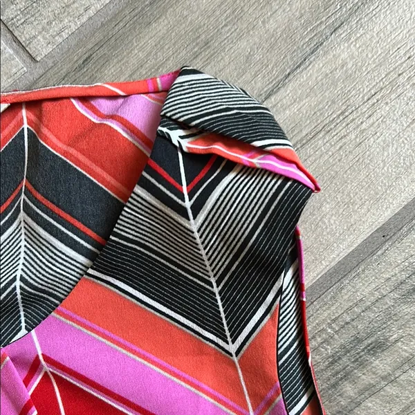 Banana Republic Pink and Orange Sleeveless Tank Top - Image 3