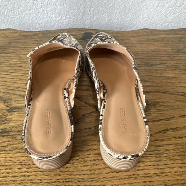 Express Mule Flats Snake Print Slip On Pointed Shoes Animal Print Womens 7.5 - Image 3