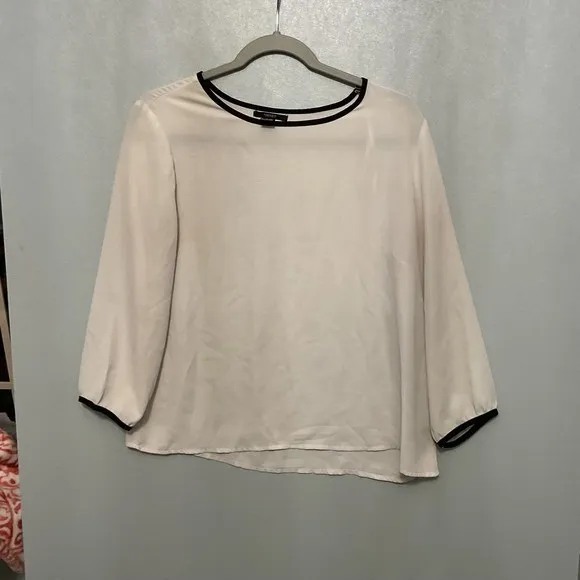 Forever 21 Women Blouse Contrast Trim Scoop Neck Cream Large - Image 4