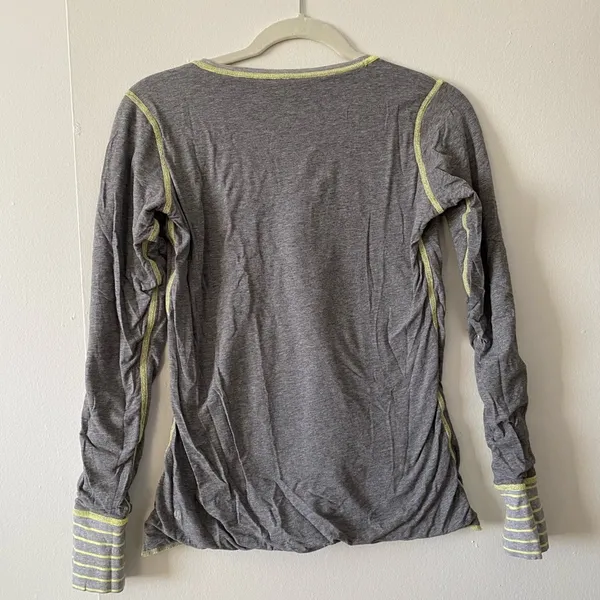 Lululemon Reversible Gray & Yellow Long Sleeve Top | S - Image 10