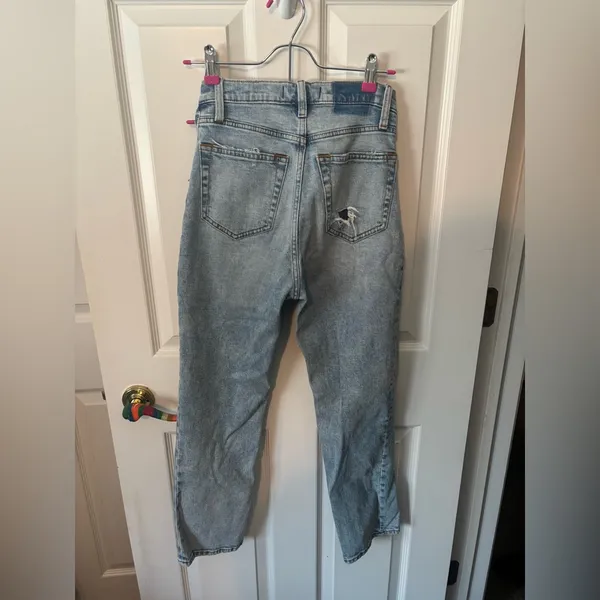Abercrombie & Fitch Ultra High Rise Curve love straight ankle Denim - Image 4
