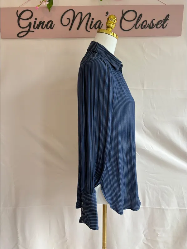Free People Women's Navy Blue Striped Button-Up Long Sleeve Shirt Size Small - Image 4