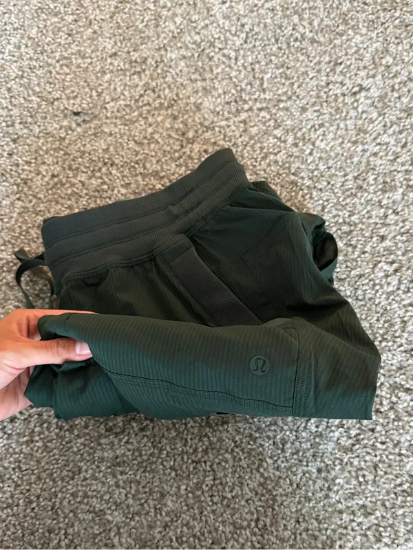 Lululemon Dance Studio Relaxed-Fit Mid-Rise Cargo Pant Legacy Green XS - Image 8