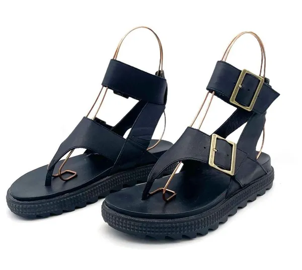 Sorel Roaming T-Strap Buckle Sandals Size 5.5 Black Leather Strappy Rugged Sole - Image 3