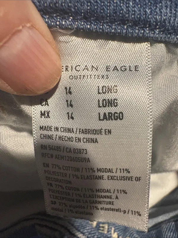 American Eagle Outfitters Light Blue Distressed Curvy Mom Jeans 14L - Image 5