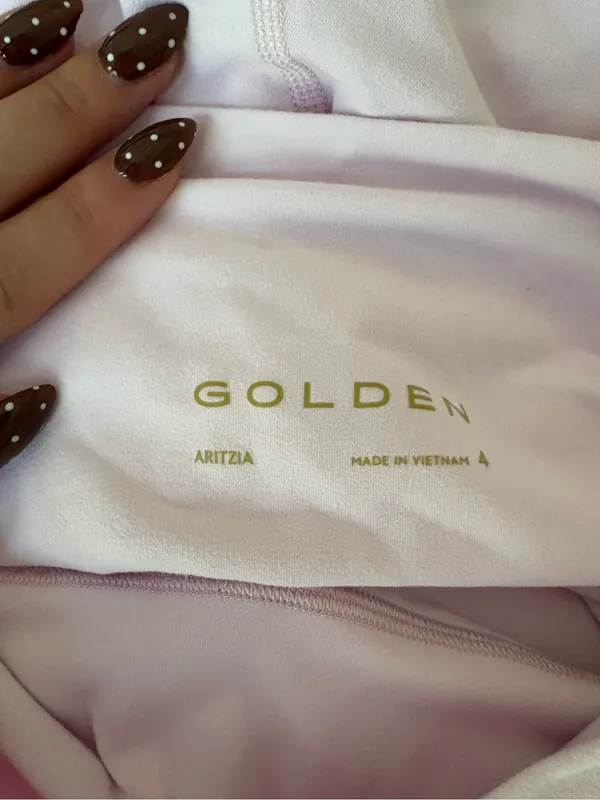 Aritzia Villa Pink Set - Image 9