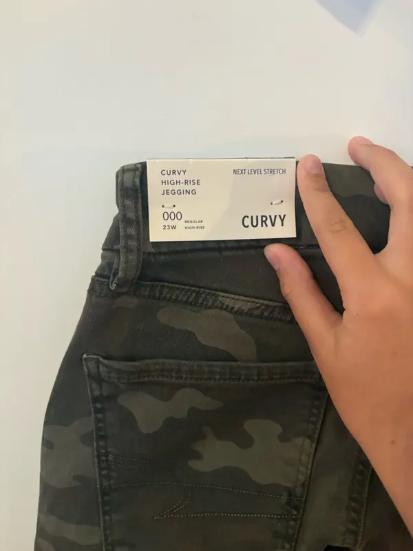 american eagle next level stretch curvy camo high rise jeggings NWT side zippers - Image 3