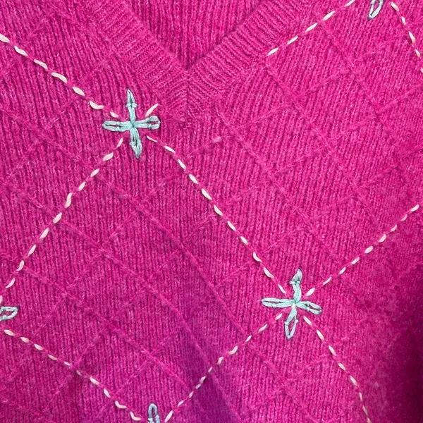 Ciebon Oversized Pink Embroidered‎ Sweater Dreamcore Cozy Preppy V Neck Size XS - Image 5
