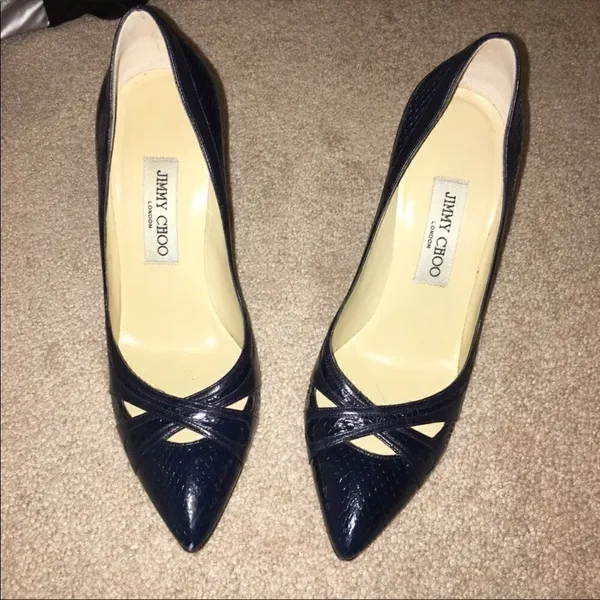 Jimmy Choo Navy Blue Snakeskin & Leather Pointed-Toe Pumps – Size 37.5 - Image 6