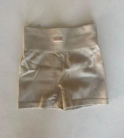 Bo+Tee Biker Shorts - Image 3
