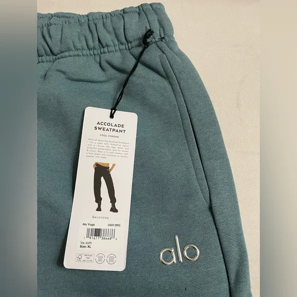 NWT Alo Accolade Sweatpants Joggers Size XL Limited Edition Color Teal Agate - Image 8