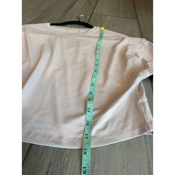 Lululemon Muscle Love Long Sleeve Shirt Misty Pink Cropped Womens Medium - Image 5