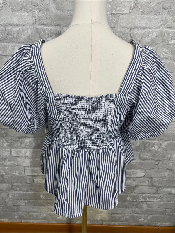 Old Navy Blue and White Striped Square-Neck Peplum Blouse - Image 3