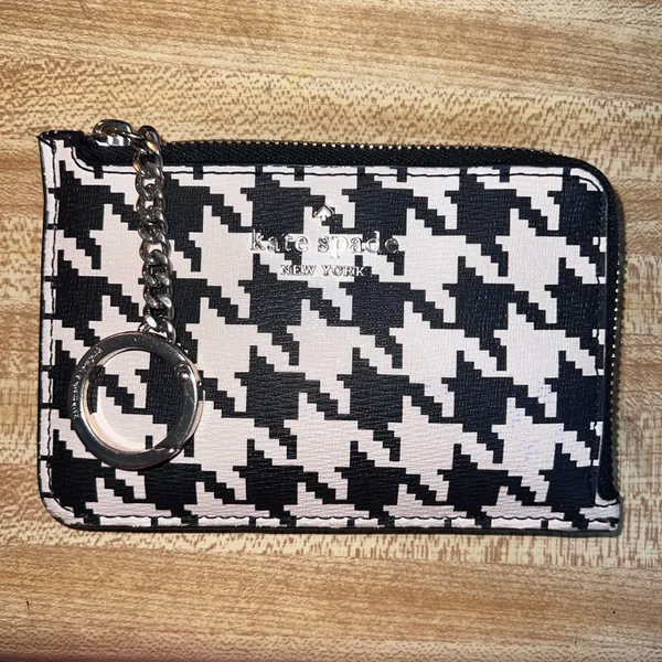 Kate Spade Black and White Houndstooth Wallet - Image 3