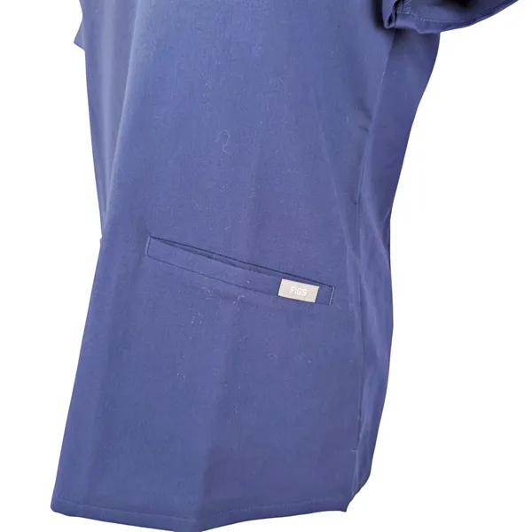 Figs Technical Collection Casma Three Pocket Scrub Top Navy Blue - Image 2