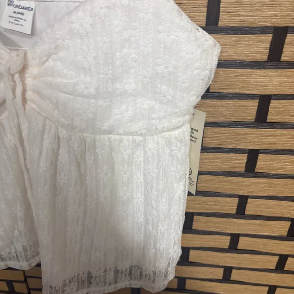 No Boundaries Ivory‎ Lace Cami Size Medium - Image 4