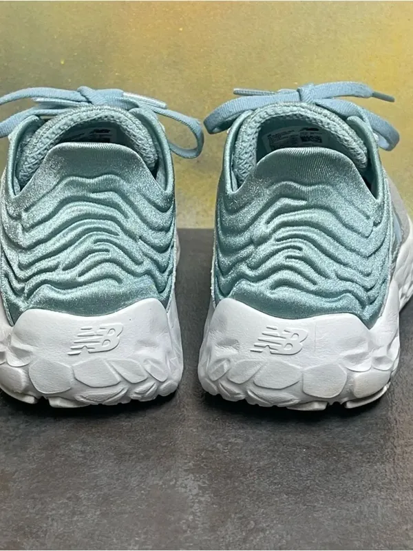 New Balance Fresh Foam Beacon V3 Women's Light Blue Sneakers Size 7B - Image 7