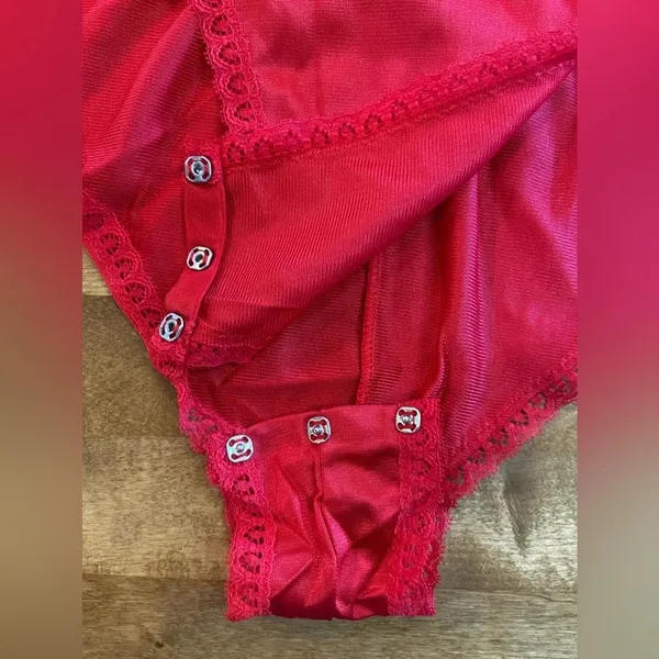 APPLAUSE Vintage Red Lace‎ High Cut Teddy 80s 90s Size 34 Made in the USA NWOT - Image 8