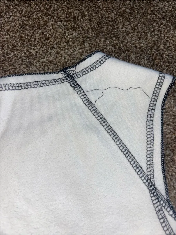 Rocker Graphic White Tank Top Size M - Image 5