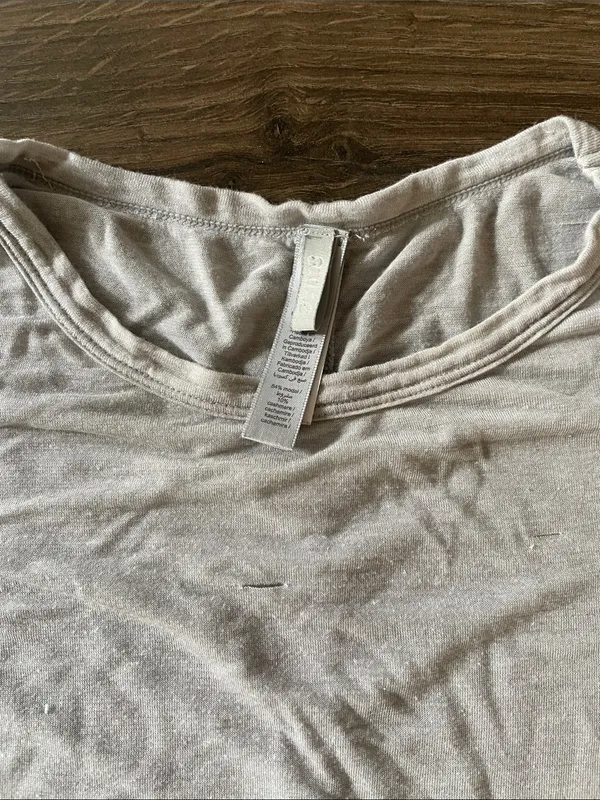 Skims Sheer Gray Short Sleeve Tee, Size Medium, See Flaw - Image 2