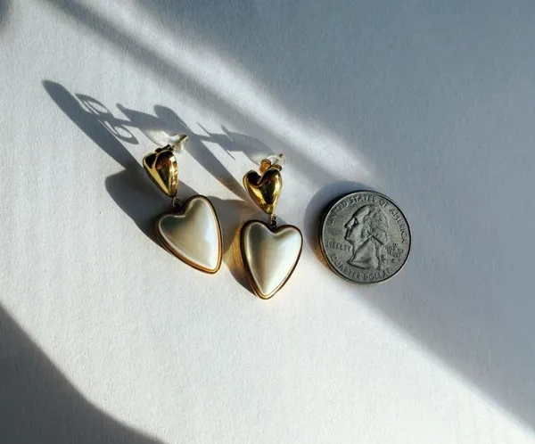 Gold double hear dangle earrings - Image 2