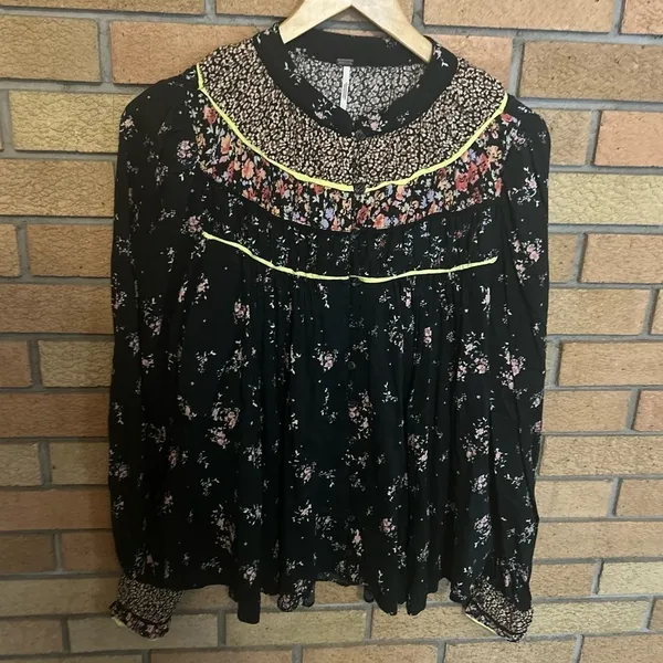 Free People Paloma Printed Long Sleeve Blouse Floral Flowy Button Up Size Small - Image 2
