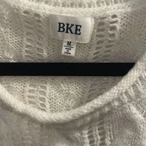 ✨NWOT✨Cable Knit Sweater BKE✨ - Image 6