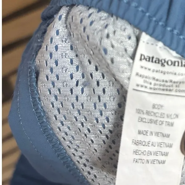 Patagonia Blue Baggies Shorts Size Small - Image 7