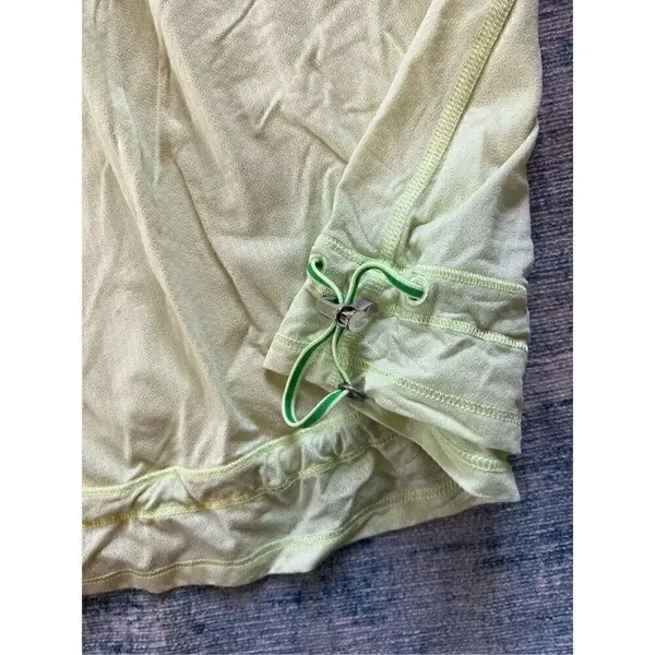 Lululemon Run: Tame Me Tank in Faded Zap Neon Yellow Green Size 4 - Image 3