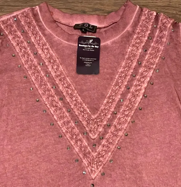 NWT Long Sleeve Vintage Wash Sweater With Brass River Detail Mauve Large - Image 2
