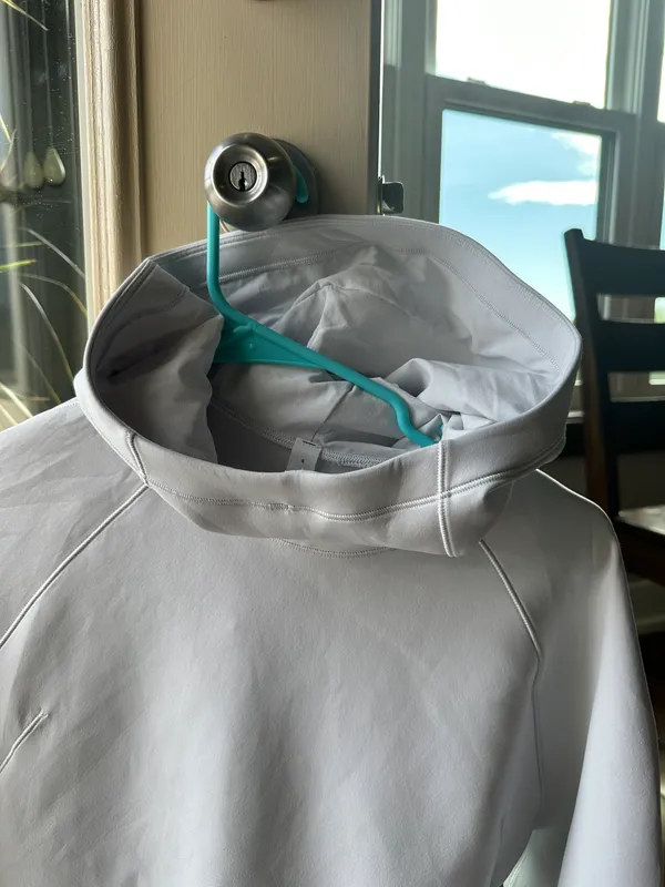 Lululemon Swoop Neck Cropped Hoodie - Image 3