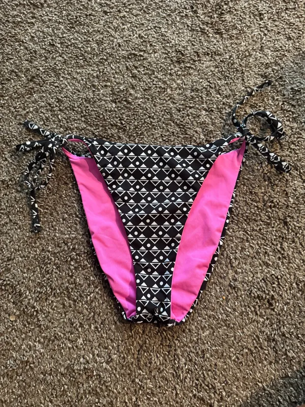 Reversible Hurley Bikini  - Image 3
