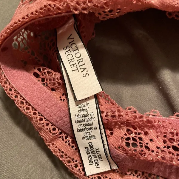 Victoria’s Secret XL Lace Bralette - Image 3