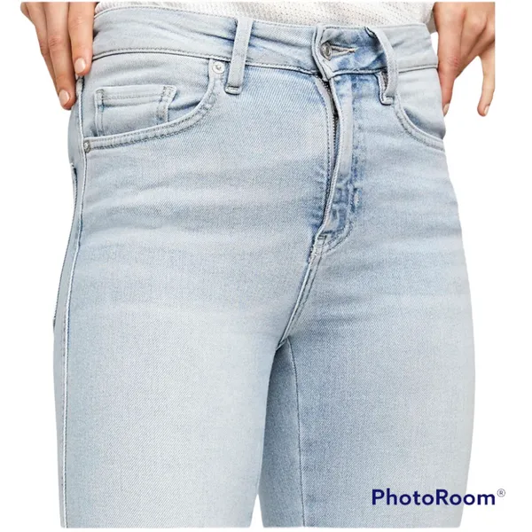 We the Free Light Wash Jeans - Image 3