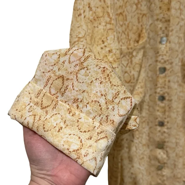 Show me Your Mumu Johns‎ Button Down Shirt in Desert Snake Beach Coastal Size M - Image 7
