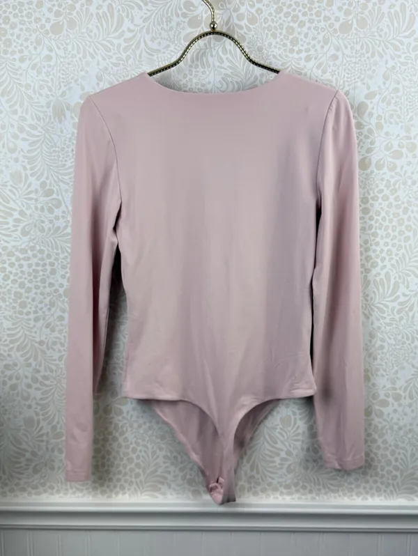 Aritzia Contour Light Pink Scoop-neck Long Sleeve Bodysuit - Size - Medium - Image 2