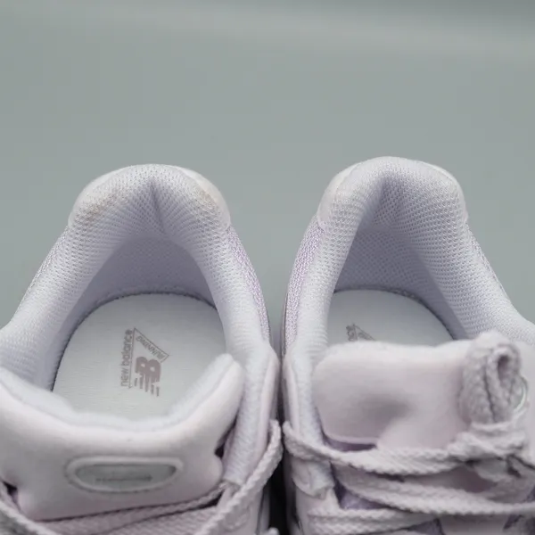 New Balance 2002R Sneakers Youths 7 Wms 8.5 Lavender Purple Suede Mesh G20025YU - Image 8