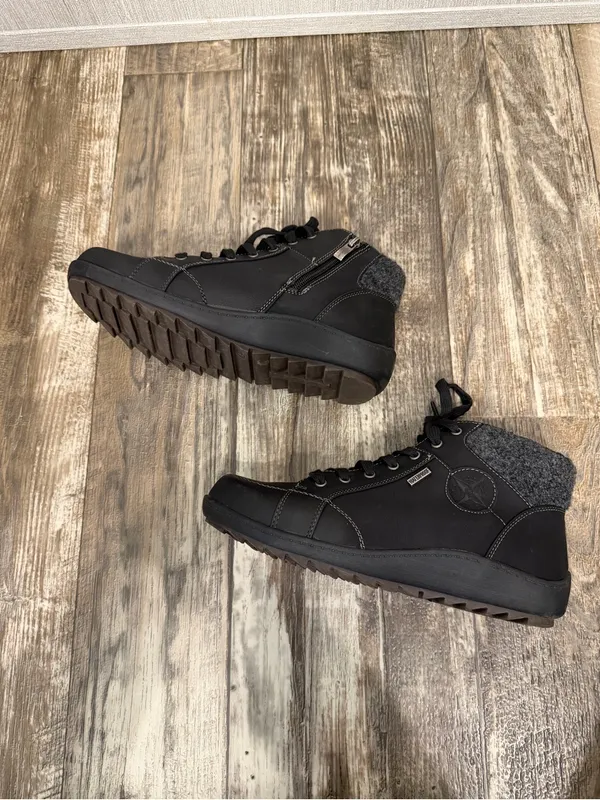 Wanderlust Black Lace-Up Women’s Ankle Boots Size 8.5 Extra Wide - Image 12